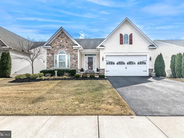 9 Alcott Way, Marlton, NJ 08053