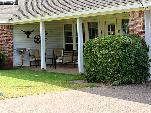 2nd image of 2503 Keswick Dr
