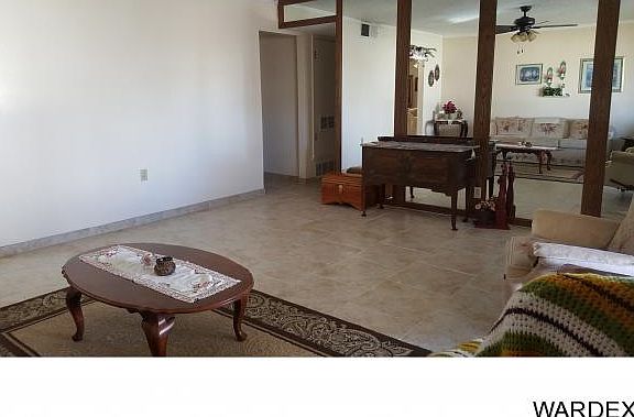 4th image of 2464 Miami Ave