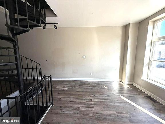 5th image of 2216 Orleans St