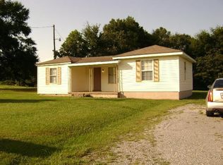 1979 Vaughn Bridge Rd, Hartselle, AL 35640