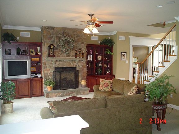 Family room, gas fireplace
