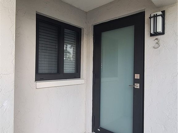 5th image of 2610 Providence St APT 3
