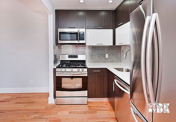 4th image of 670 Halsey St #2E