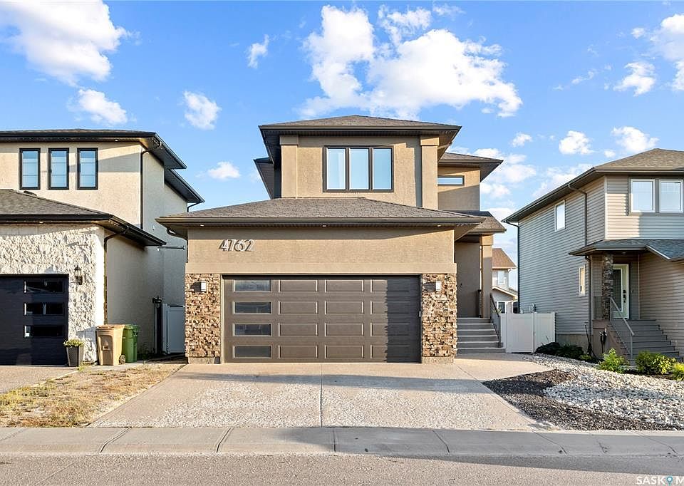 1st image of 4762 Skinner Cres