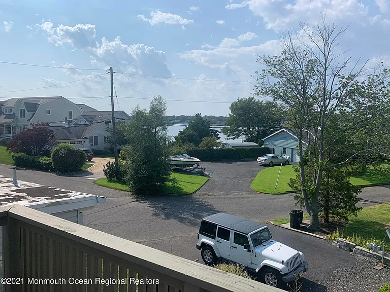 245 Monmouth Blvd — Photo 15