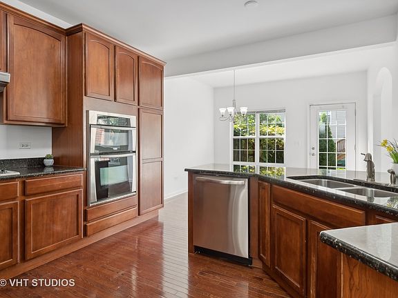 4th image of 2563 Cedar Hill Ln