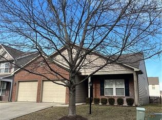 11044 Schoolhouse Rd, Fishers, IN 46037