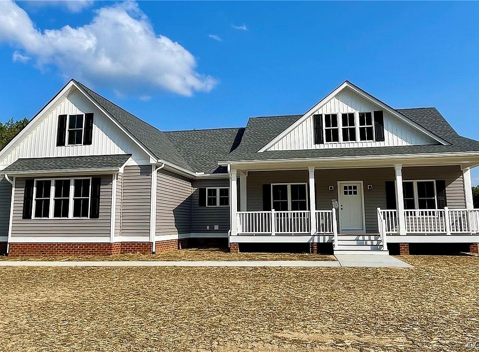 1st image of 122 Spruce Dr