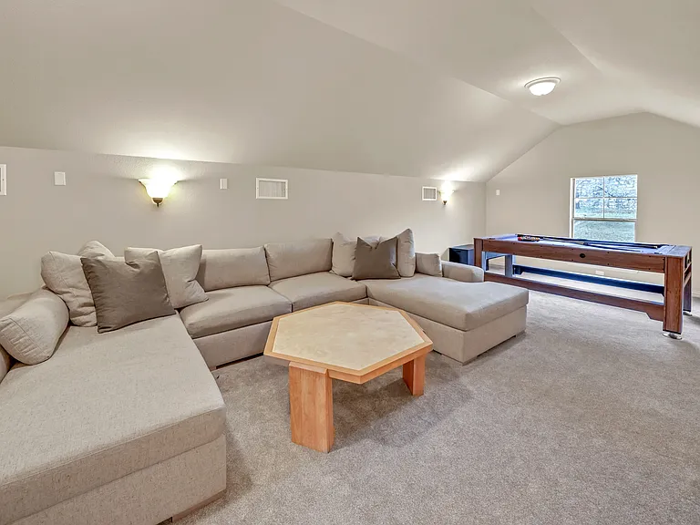 5048 Exposition Way — Photo 27