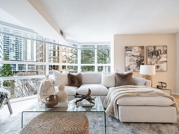 5th image of 131 Beecroft Rd #306