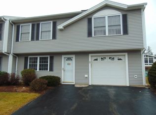 12 Red Sox Ln, Raymond, NH 03077