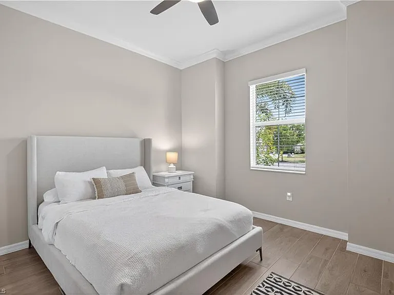 5856 Sunningdale St — Photo 26
