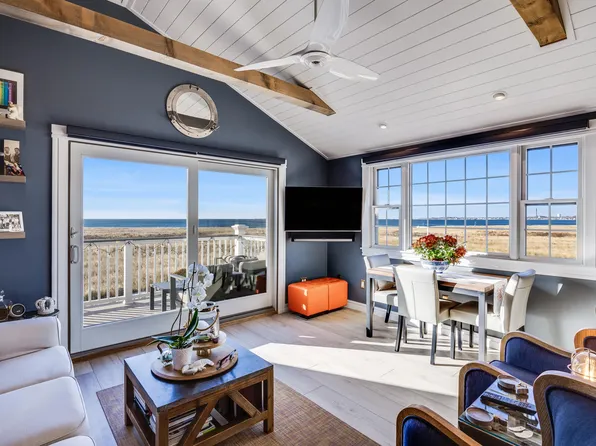 945 Commercial Street #U9C, Provincetown, MA 02657