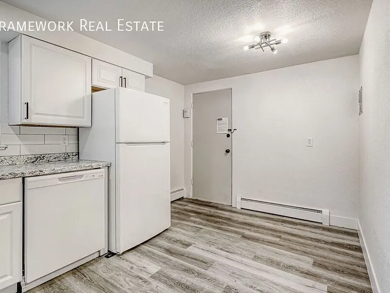 1687 Reed St #3 — Photo 17