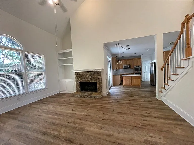 3730 Highcroft Cir — Photo 7