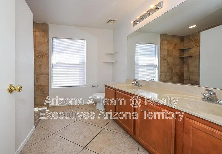 1892 W Bagley Way — Photo 16