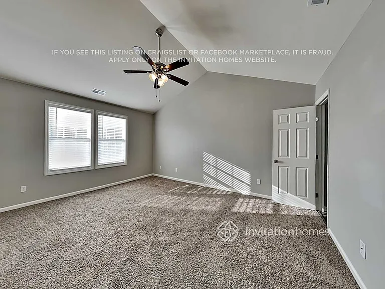 5200 Mylady Ct — Photo 8