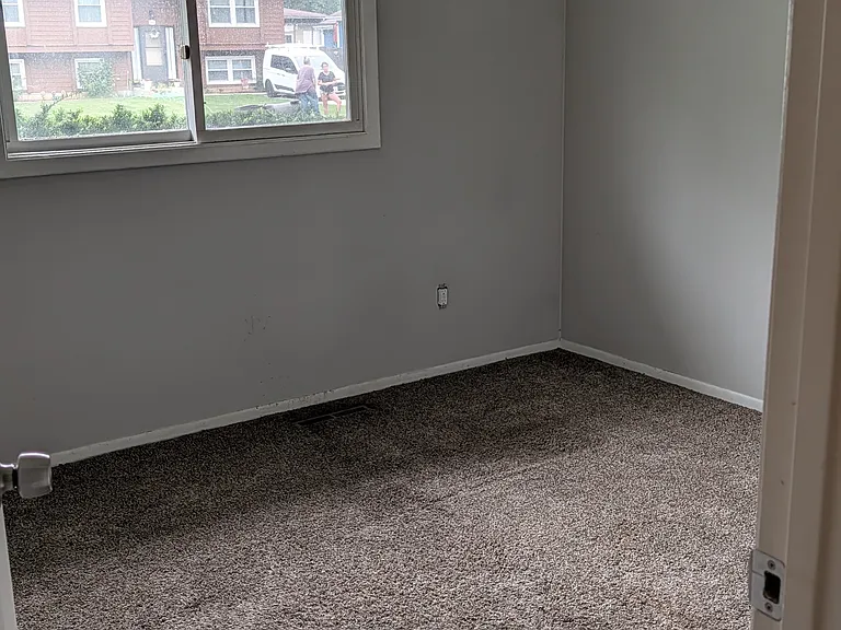 4413 Clearview Dr — Photo 5