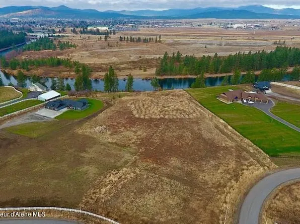 18023 W Calm Waters Ct, Post Falls, ID 83854