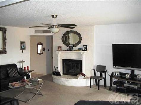 4th image of 3004 Escarpa Dr