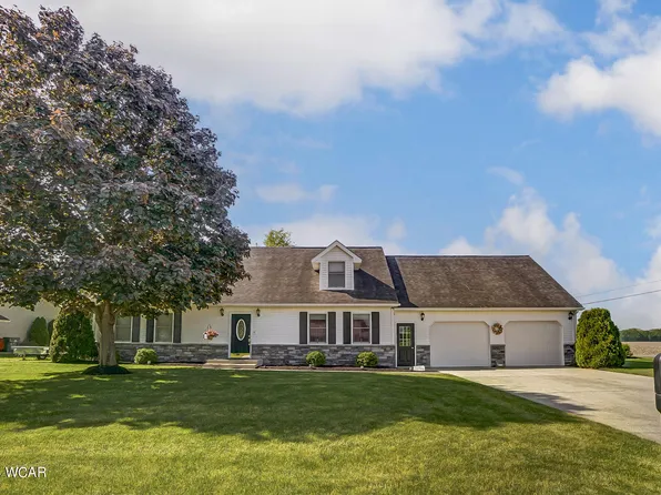 5245 Aster St, Lima, OH 45807