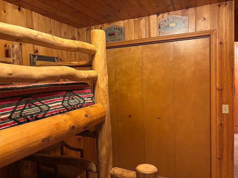 230 Spruce Dr — Photo 18