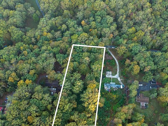 5th image of 3131 Tucker Rd