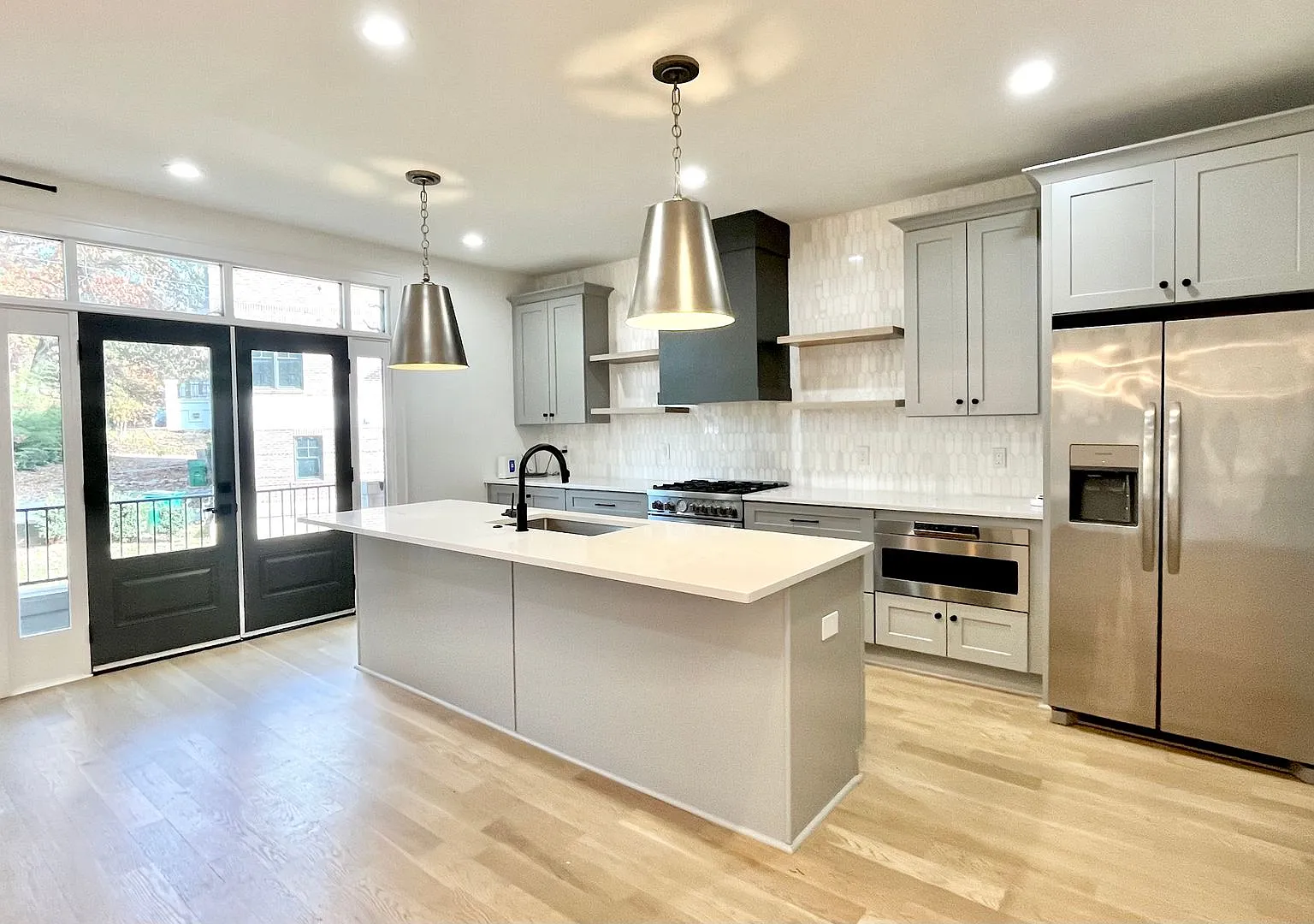 610 West Blvd — Photo 3