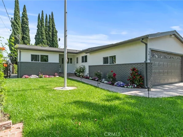 15419 Wyandotte St, Van Nuys, CA 91406