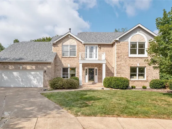 517 Robin Crest Ct, Grover, MO 63040