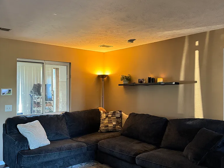 2520 Noel Ave SW — Photo 3