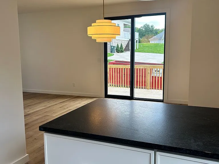 410 Ankara Ct — Photo 6