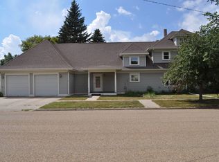 906 Lenham Ave SE, Cooperstown, ND 58425