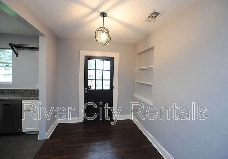 4611 Blount Ave — Photo 7