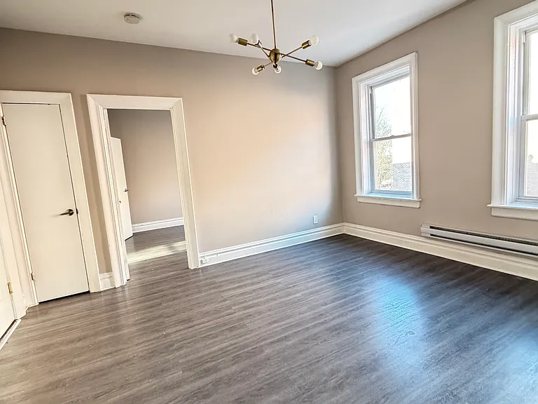 104 Belmont Ave #4C — Photo 3