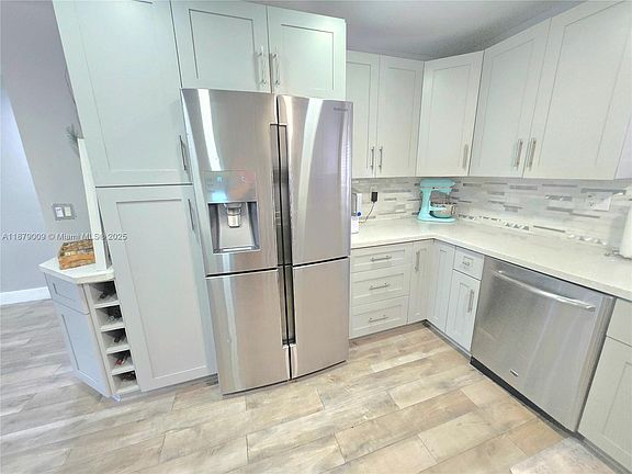 5th image of 19710 Cypress Ct