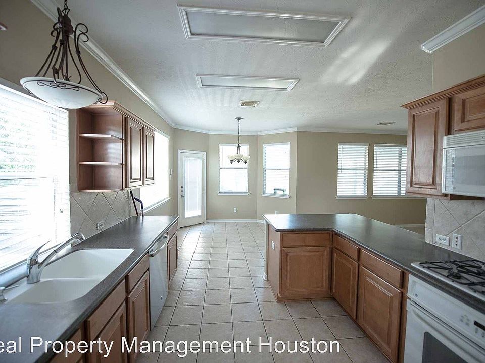1st image of 17622 Forest Haven Trl