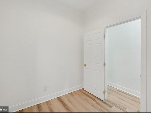 3rd image of 2302 N 18th Street # Fl 2