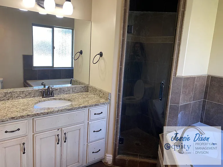 2747 S 1475 W — Photo 7