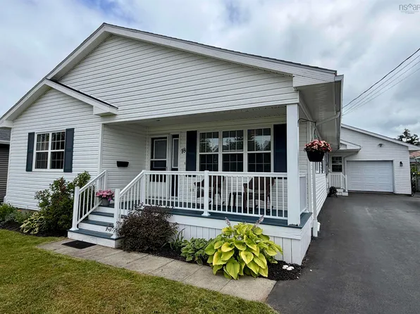 18 Crockett Ct, Antigonish, NS B2G 2Y4