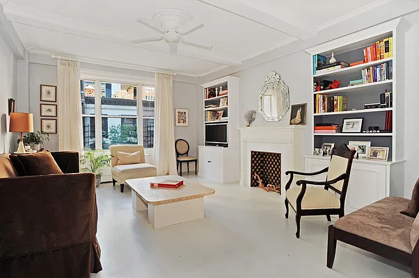 Sold by Corcoran | media 23