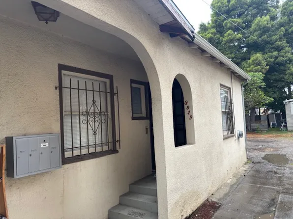 3919 Webster St, Oakland, CA 94609
