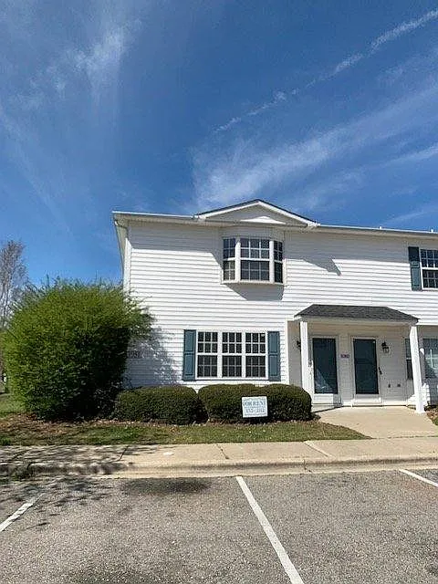 3923 Mm-5 Sterling Pointe in Winterville, NC 28590 — Photo 1