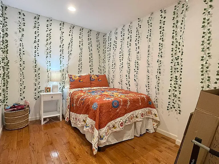 369 W 126th St #6 — Photo 7