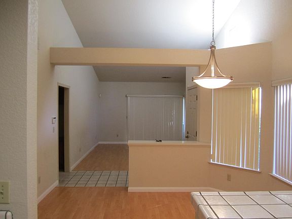 3rd image of 1581 Fairway Green Cir