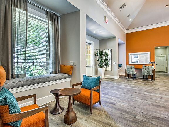 Leasing Office