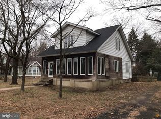 129 Church St E, Edgewater Park, NJ 08010
