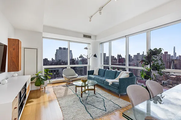 Sold by Compass | media 15