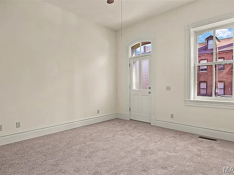 2211 Menard St #A — Photo 3